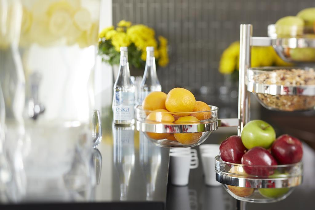 Hotel Elan Calgary Zewnętrze zdjęcie