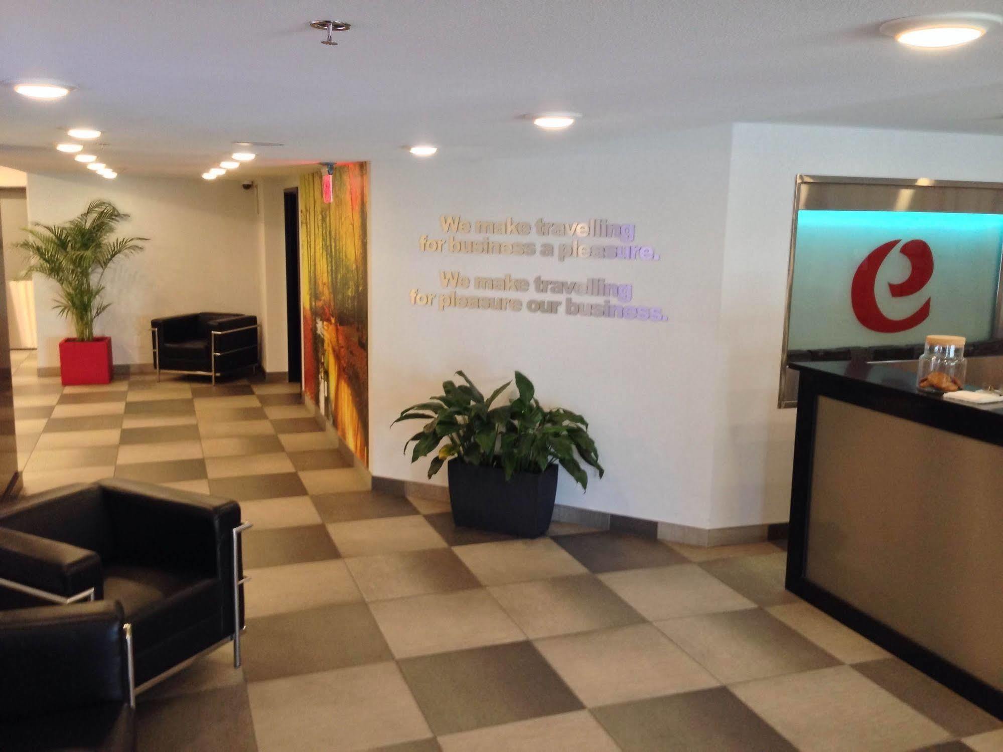 Hotel Elan Calgary Zewnętrze zdjęcie