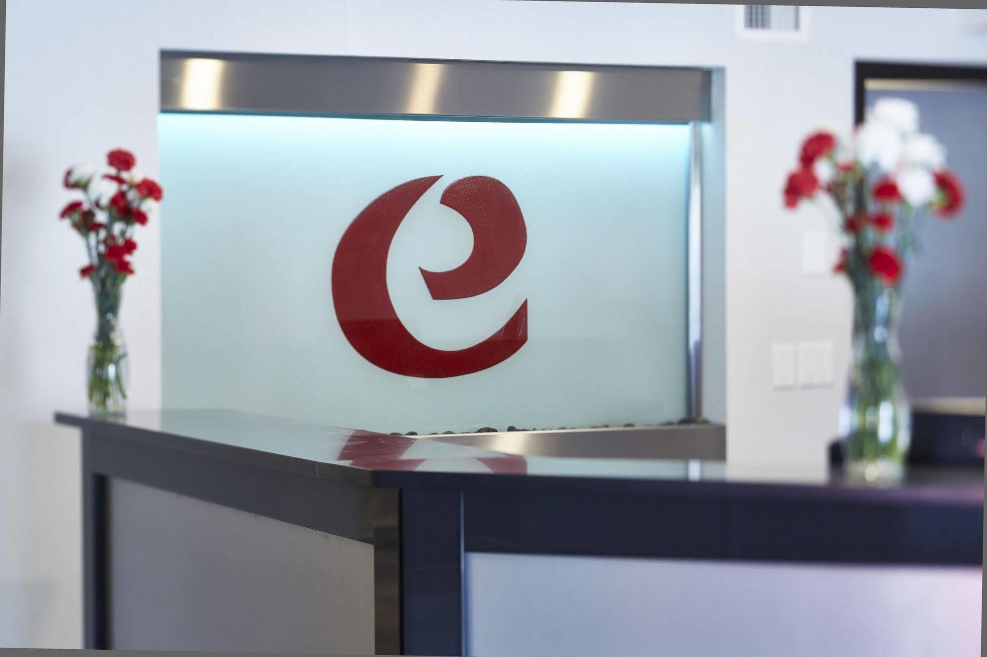Hotel Elan Calgary Zewnętrze zdjęcie