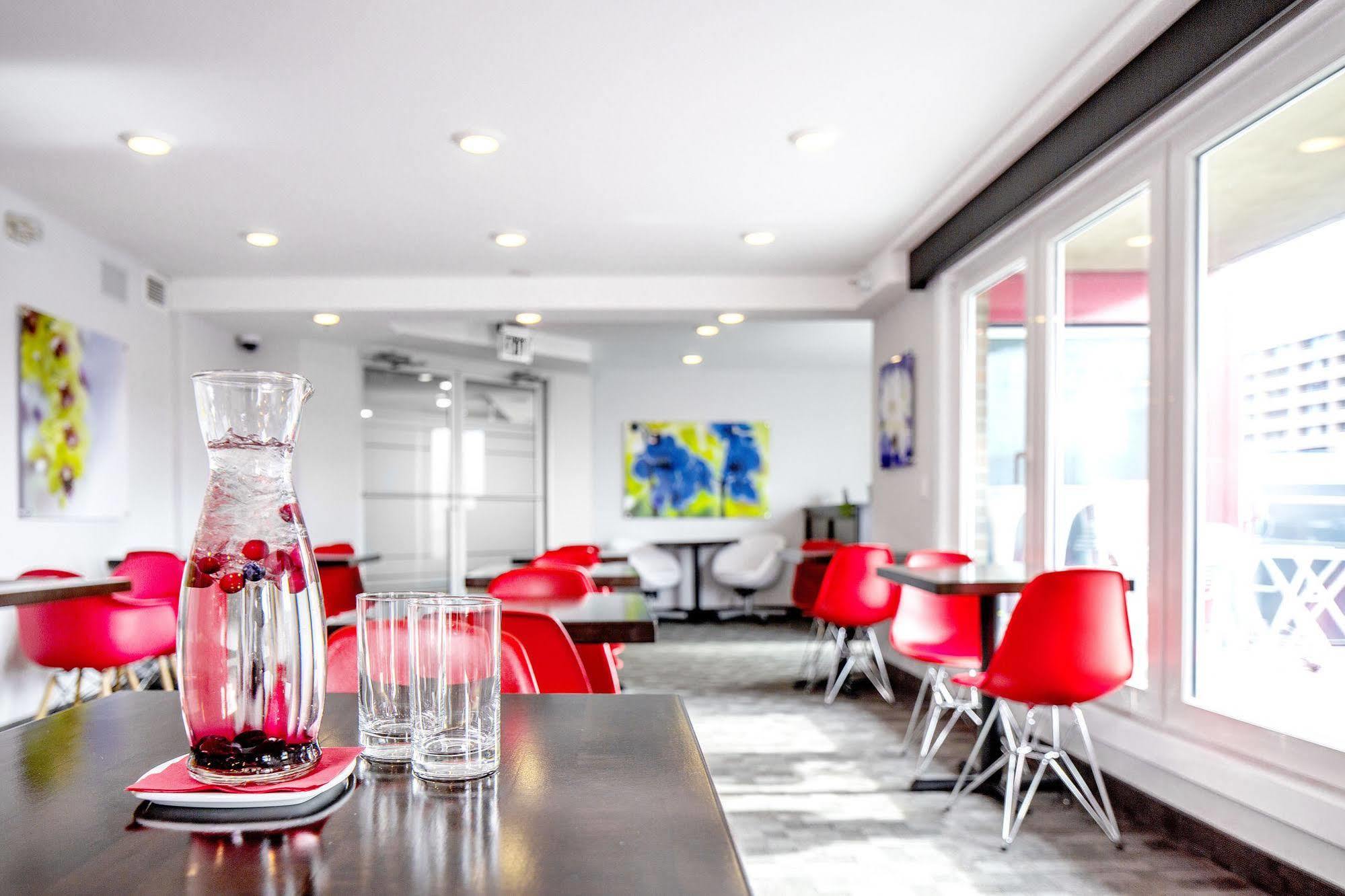 Hotel Elan Calgary Zewnętrze zdjęcie